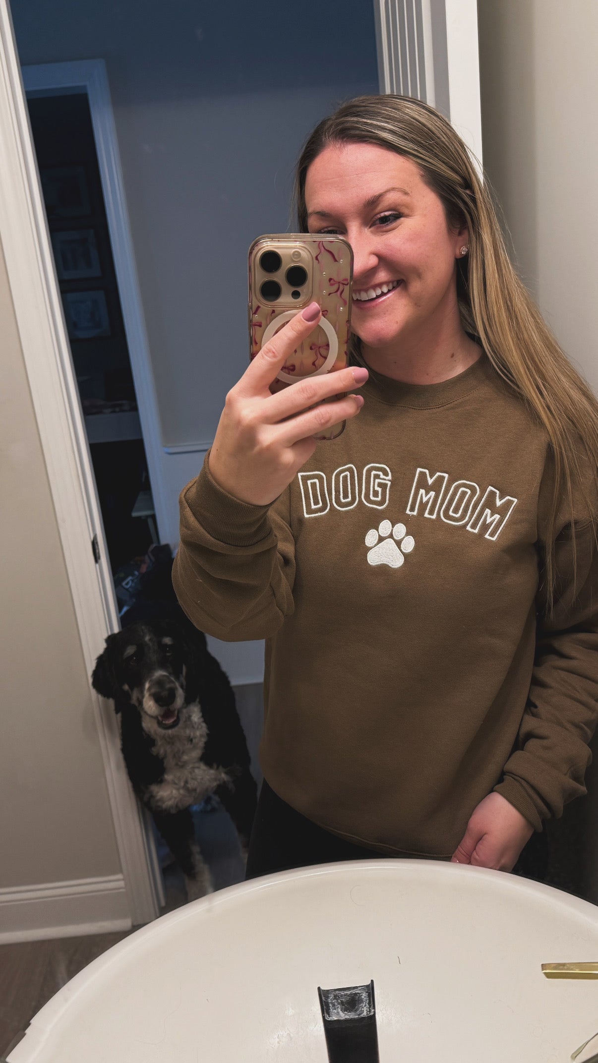 Dog Mom crewneck